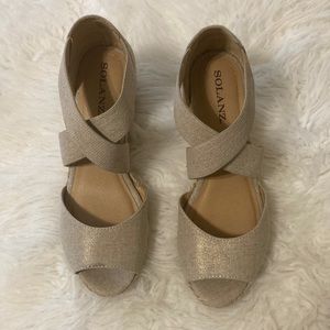 FINAL $ Solanz Helena natural with shimmer espadrille open toe wedge Sz 7.5